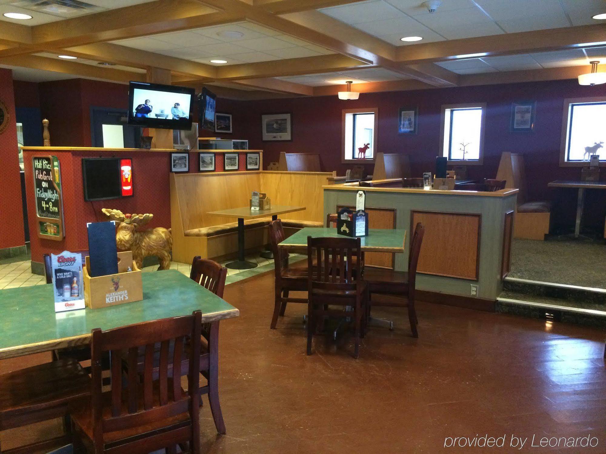 Greenwood Inn & Suites Corner Brook Exterior photo